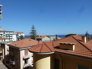 Trilocale in Affitto a Sanremo, 550€, 50 m², arredato