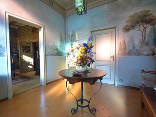 Villa in Vendita a Lucca, zona Ponte a Moriano, 645'000€, 380 m², con Box