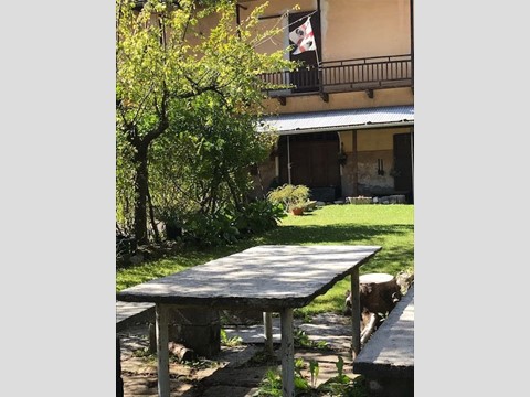 Casa Indipendente in Vendita a Bannio Anzino, 135'000€, 300 m², arredato