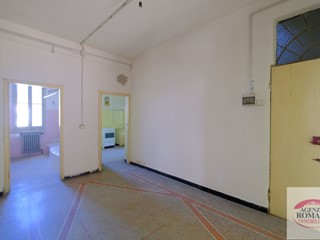 Casa Indipendente in Vendita a Sassello, 80'000€, 320 m²