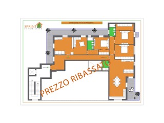 Appartamento in Vendita a Monopoli, 268'000€, 215 m²