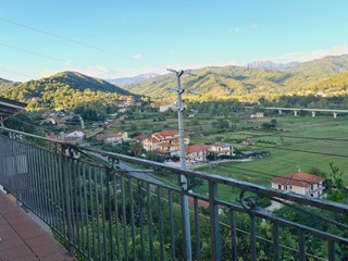 Appartamento in Vendita a Omignano, zona Cerreta, 80'000&euro;