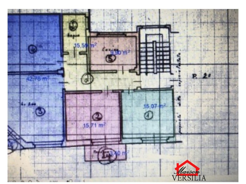 Ufficio in Affitto a Massa, 250€, 11 m²