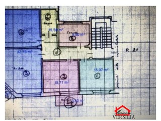 Ufficio in Affitto a Massa, 250€, 11 m²