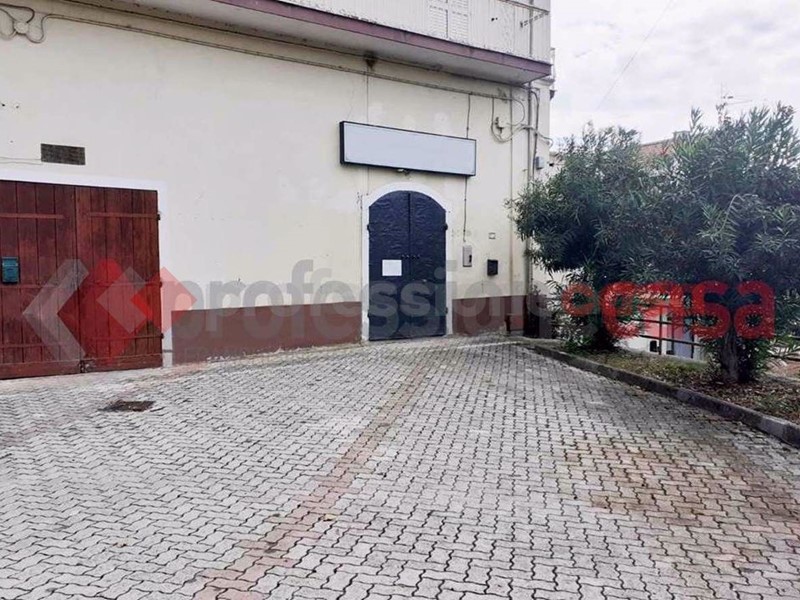 Bilocale in Vendita a Cervaro, 39'000€, 90 m²