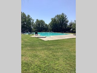 Quadrilocale in Vendita a Castelnuovo Berardenga, zona Colonna del Grillo , 150'000€, 90 m², arredato, con Box