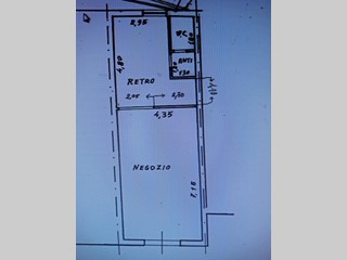 Negozio in Affitto a Signa, zona San Mauro a Signa, 600€, 55 m²