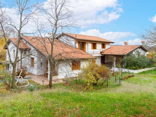 Villa in Vendita a Trieste, 695'000€, 580 m²
