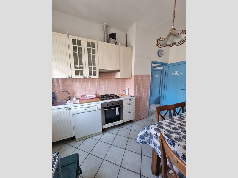 Quadrilocale in Vendita a Viareggio, 270'000€, 70 m²