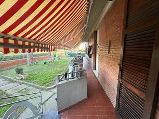 Appartamento in Vendita a Massa, zona Ricortola, 300'000€, 100 m², arredato