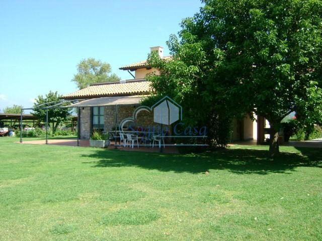 Villa in Vendita a Ameglia, 2'300'000€, 700 m², arredato