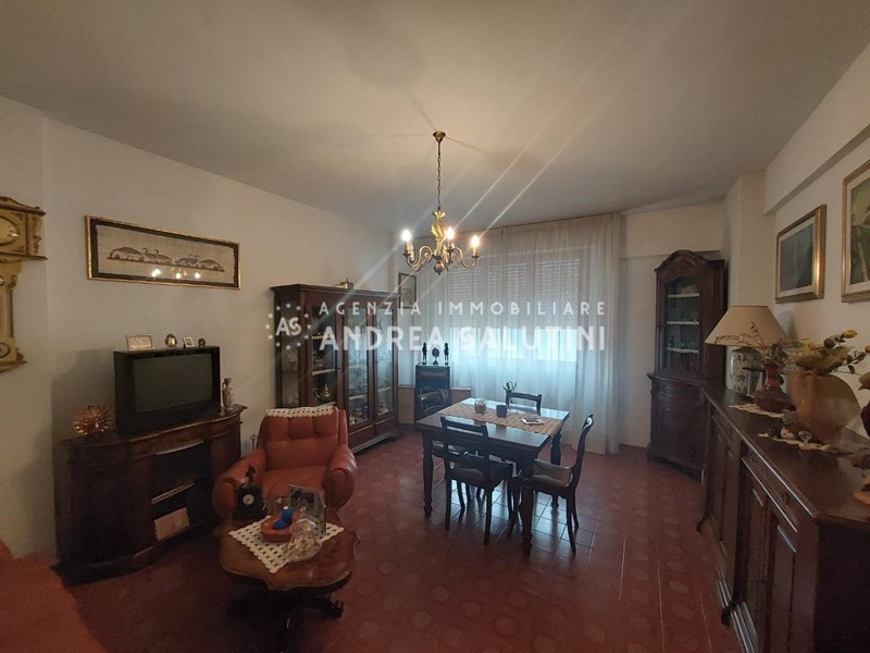 Appartamento in Vendita a Pontedera, 149'000€, 90 m², arredato, con Box