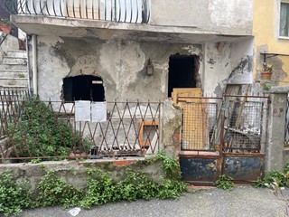 Trilocale in Vendita a Massa, 105'000€, 70 m²