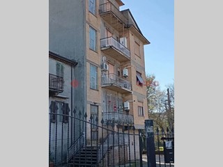 Appartamento in Vendita a Frosinone, 109'999€, 190 m², arredato