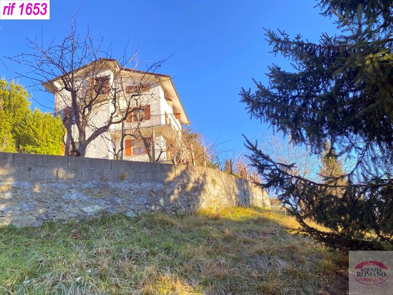 Casa Indipendente in Vendita a Ponzone, 160'000€, 400 m², con Box