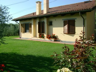 Villa in Vendita a Ameglia, 2'300'000&euro;, 700 m², con Box