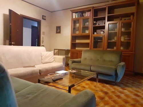 Appartamento in Vendita a Massa, 240'000€, 90 m²