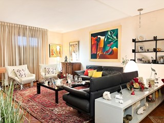 Appartamento in Vendita a San Miniato, zona Ponte a Egola, 250'000€, 155 m², con Box