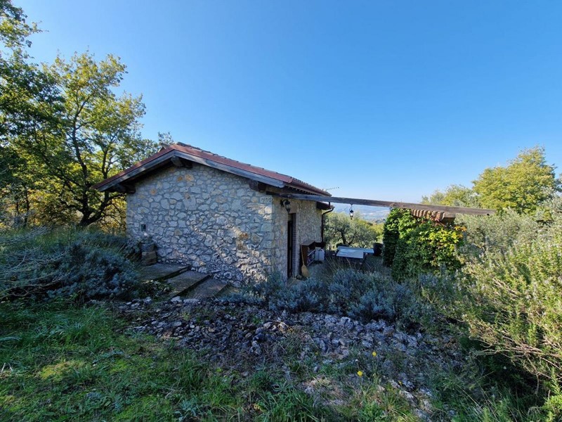 Casa Indipendente in Vendita a Montecchio, 160'000€, 30 m²