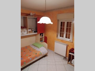 Stanza in Affitto a Palermo, zona CALATAFIMI, 270€, 15 m², arredato