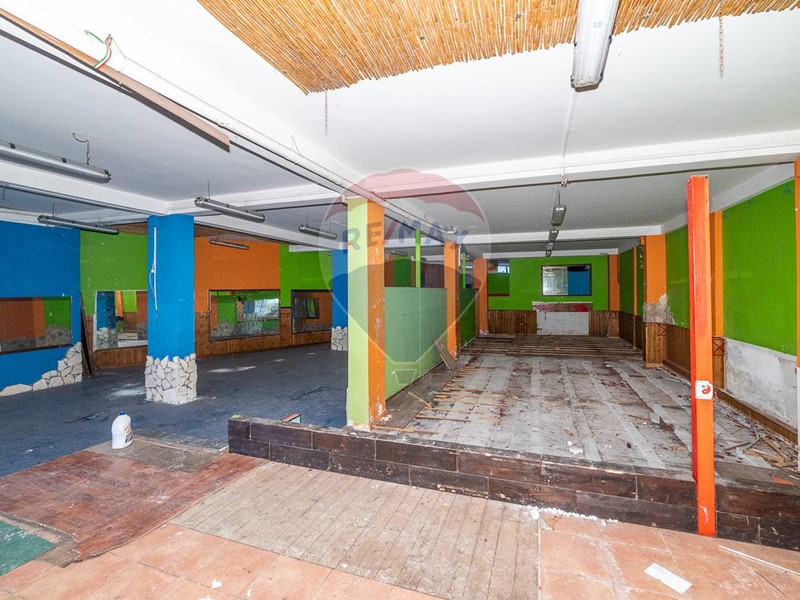 Immobile commerciale in Affitto a San Giovanni la Punta, 800€, 355 m²