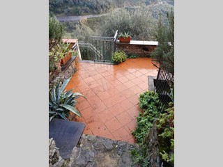 Casa Semi Indipendente in Vendita a Levanto, zona Lavaggiorosso, 250'000€, 80 m²