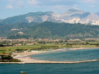 Bilocale in Vendita a Ameglia, zona Fiumaretta, 103'000€, 45 m², arredato