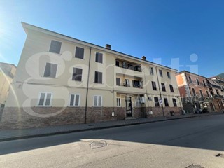 Bilocale in Vendita a Piedimonte Matese, 70'000€, 61 m²