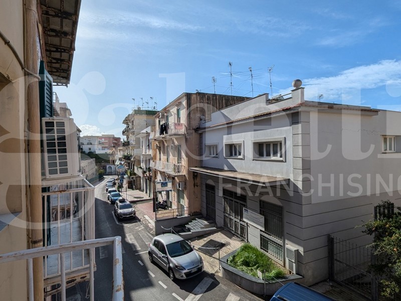 Trilocale in Vendita a Monte di Procida, 225'000€, 80 m²