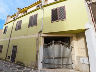 Casa Indipendente in Vendita a Villaputzu, 238'000€, 353 m²