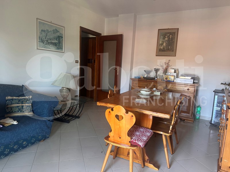 Trilocale in Vendita a Avellino, 113'000&euro;, 90 m²
