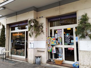 Immobile commerciale in Vendita a Roma, zona Nuovo Salario, 242'000€, 134 m², arredato