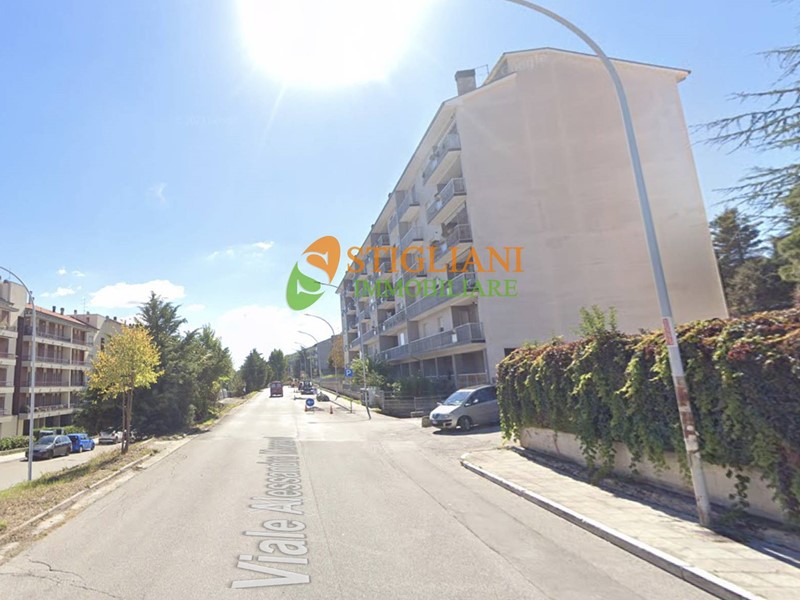 Trilocale in Vendita a Campobasso, zona via Manzoni, 270'000€, 105 m²