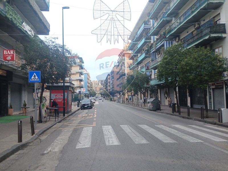 Trilocale in Vendita a Napoli, zona Soccavo, 175'000€, 70 m²