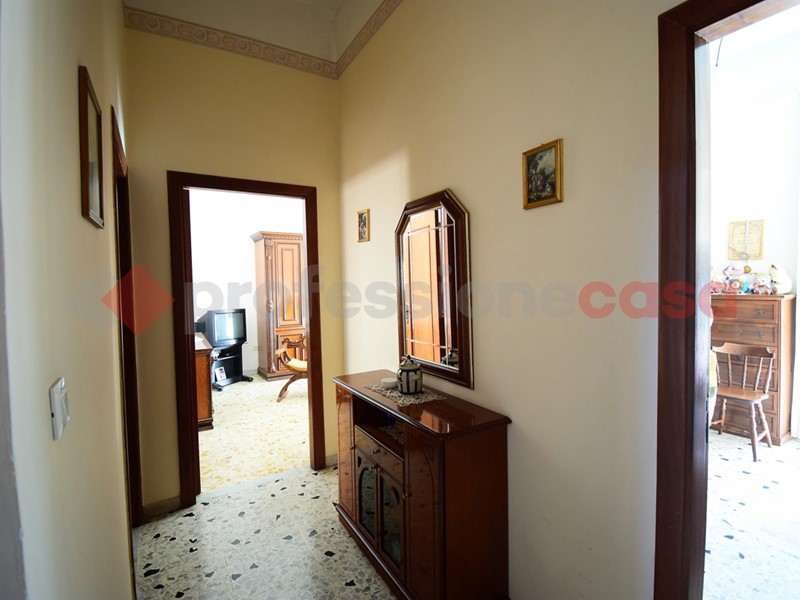 Trilocale in Vendita a Sarno, 80'000€, 70 m²