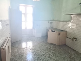 Appartamento in Vendita a Agrigento, 80'000&euro;, 247 m²