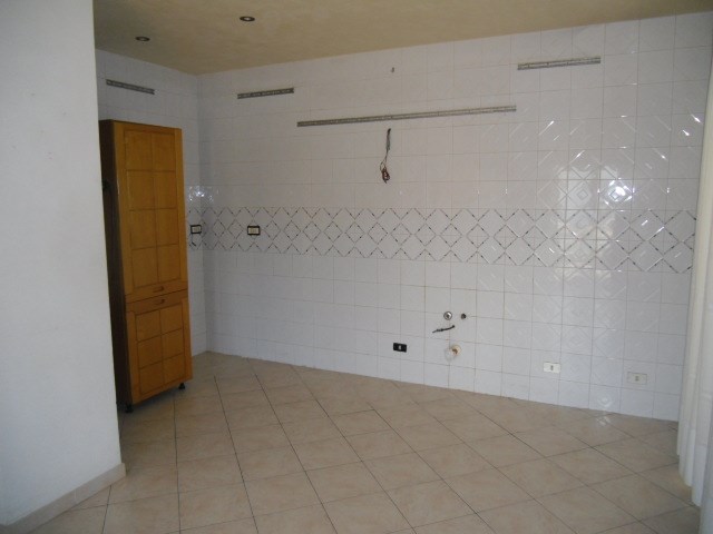 Quadrilocale in Vendita a Agrigento, zona villaggio Mosè, 105'000€, 140 m²
