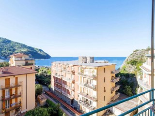 Quadrilocale in Vendita a Levanto, zona Vallesanta, 550'000€, 95 m², arredato