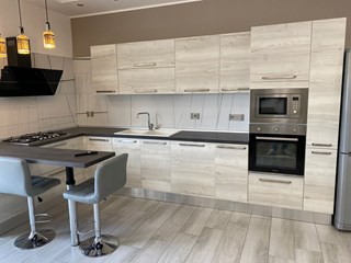 Appartamento in Vendita a Siracusa, zona via tisia, 145'000&euro;, 127 m², arredato