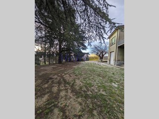 Casa Indipendente in Vendita a Sogliano al Rubicone, zona Ca' Nova, 230'000€, 230 m²