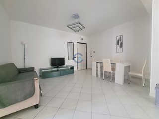 Trilocale in Affitto a Catanzaro, zona CZ Lido Giovino, 650&euro;, 85 m², arredato