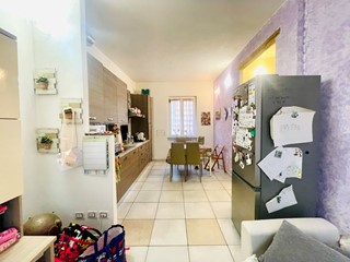 Quadrilocale in Vendita a La Spezia, zona NORD, 125'000€, 82 m²