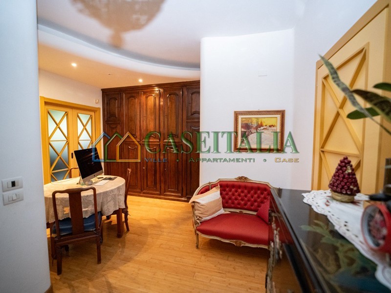 Quadrilocale in Vendita a Rivalta di Torino, 228'000€, 109 m²