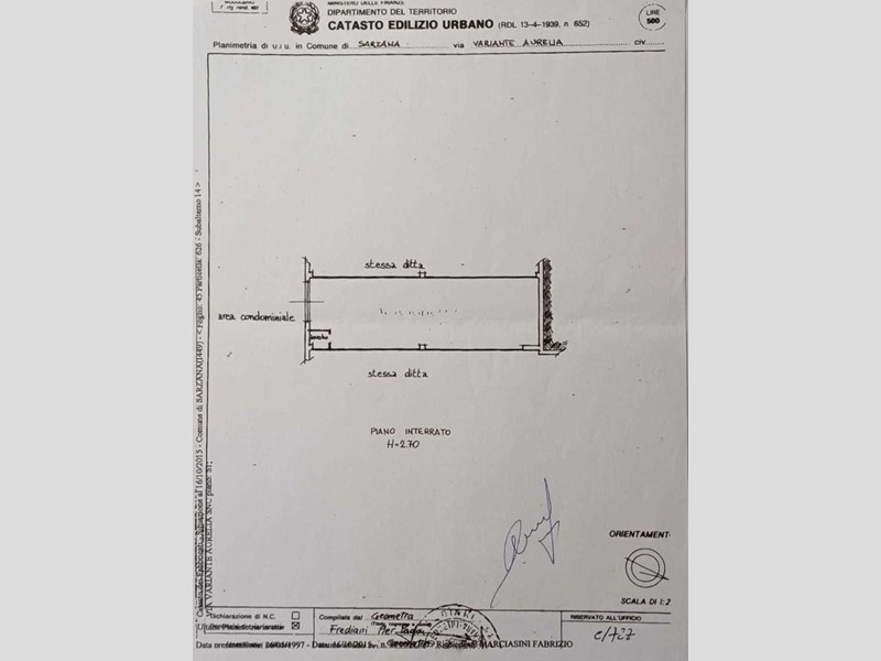 Magazzino in Affitto a Sarzana, 900€, 113 m²