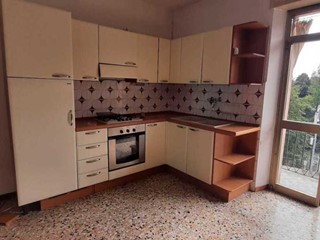 Bilocale in Vendita a Vobarno, 68'000€, 78 m²