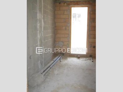 Casa Semi Indipendente in Vendita a Faenza, 73'000€, 121 m²