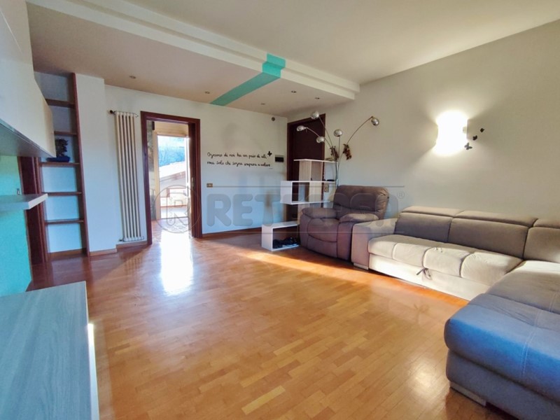 Appartamento in Vendita a Arzignano, 165'000€, 103 m², con Box