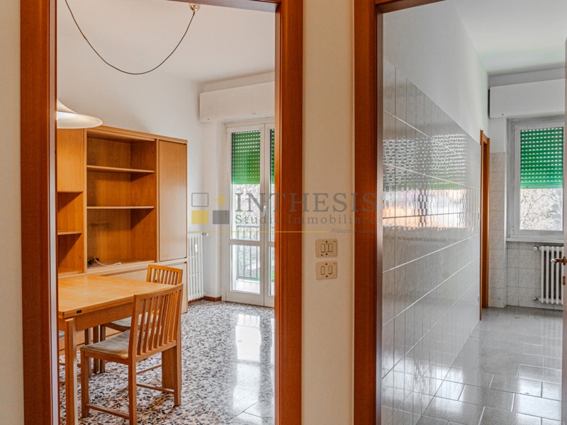Trilocale in Vendita a Monza, 280'000€, 91 m²