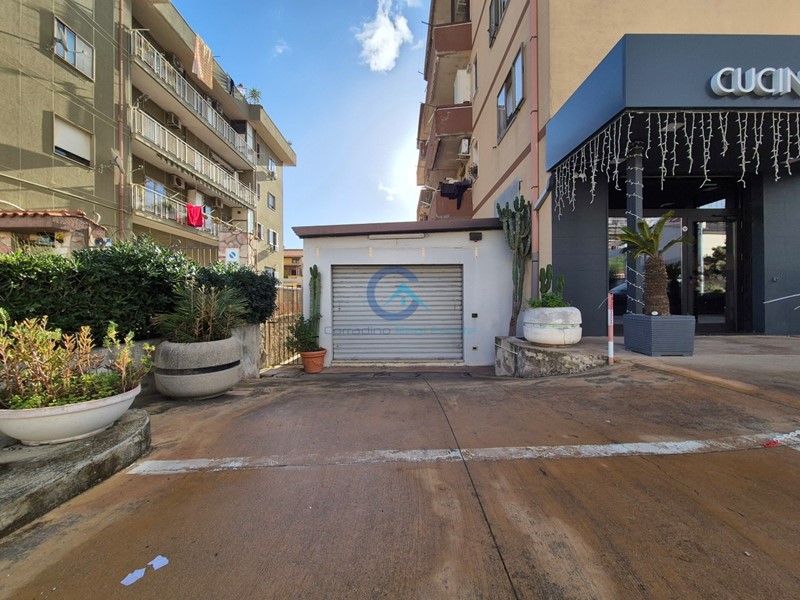 Immobile commerciale in Affitto a Catanzaro, zona Lido Casciolino, 900&euro;, 90 m²