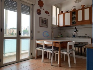 Trilocale in Affitto a Catanzaro, zona Pontepiccolo, 450&euro;, 80 m², arredato